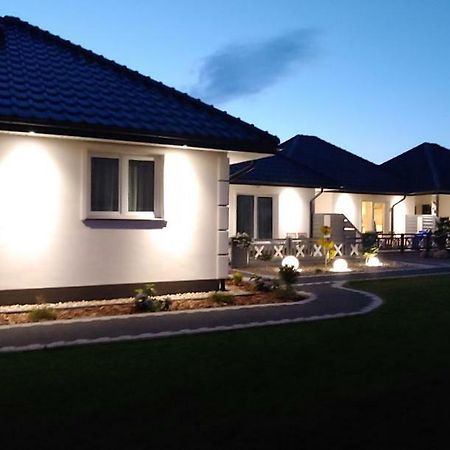 Apartamenty Dzemejra - Jumeirah Дарлово Екстер'єр фото