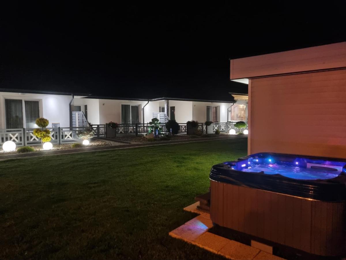 Apartamenty Dzemejra - Jumeirah Дарлово Екстер'єр фото