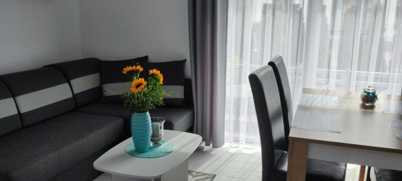 Apartamenty Dzemejra - Jumeirah Дарлово Екстер'єр фото